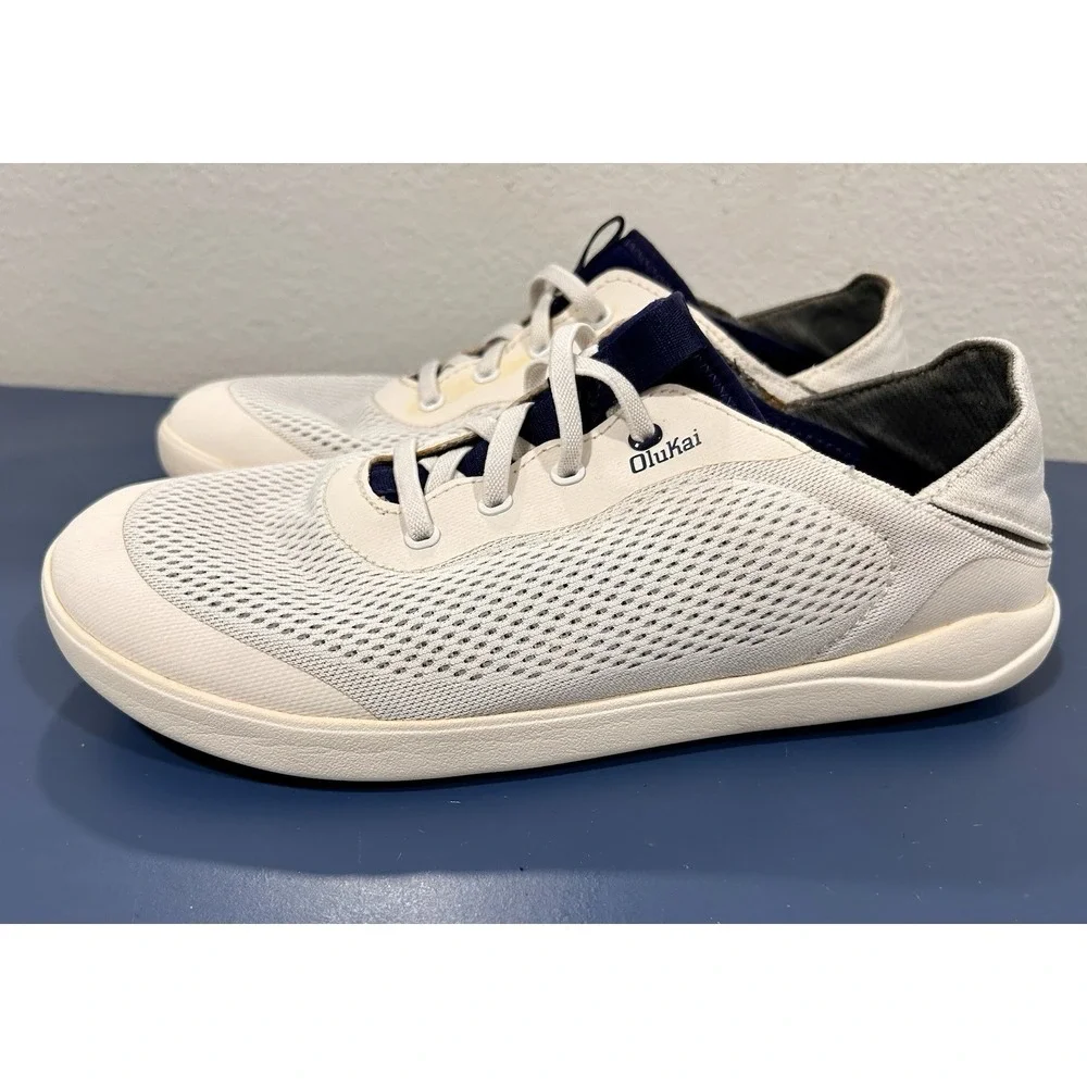 OluKai Moku Pae White Mesh Boat Shoes Sneakers Mens 9 See pics Fold Drop In Heel